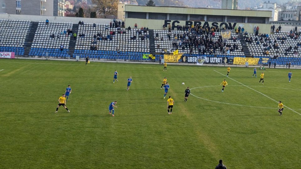 Fotbal: Victorie pentru SR Brașov în Liga a treia