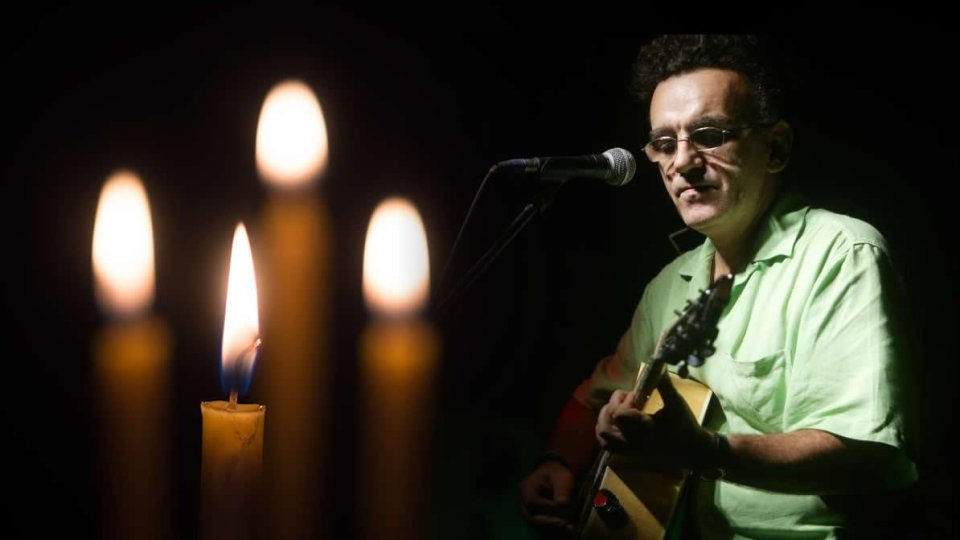 A plecat dintre noi legenda muzicii folk, muzicianul Marius Bațu