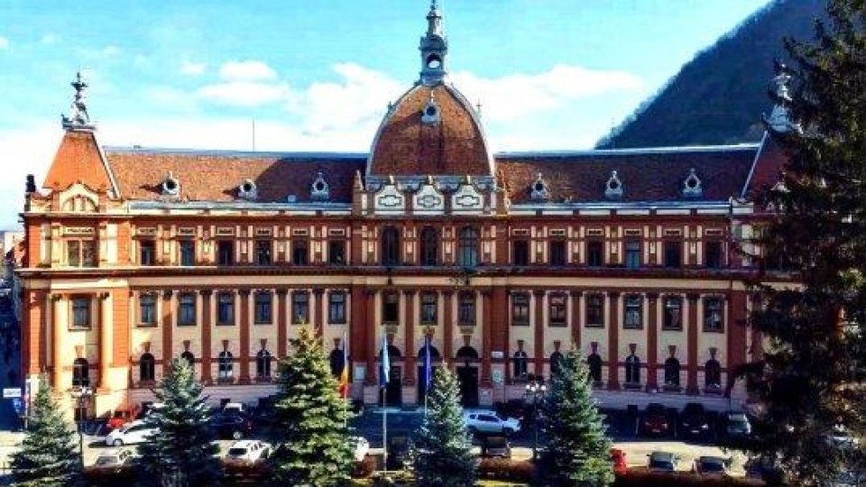 Intră în linie dreaptă realizarea proiectelor PNRR de modernizare şi eficientizare energetică a clădirilor publice