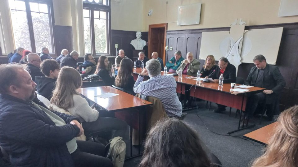 Simpozionul "35 de ani de la Revoluția Română", la Biblioteca Județeană