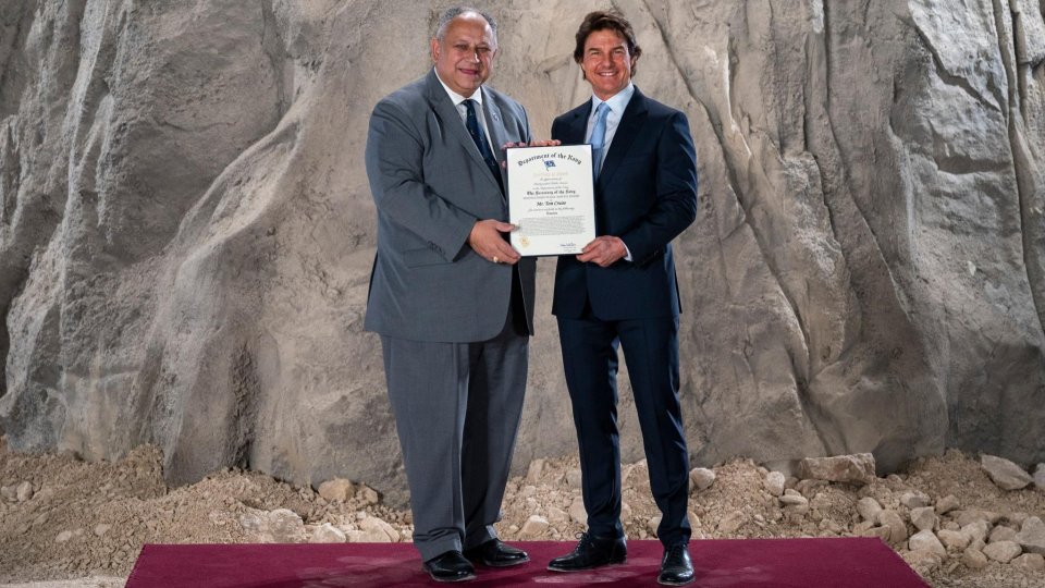 Tom Cruise a fost premiat de Marina americană