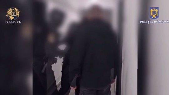4 tineri cercetați pentru trafic de droguri de mare risc VIDEO