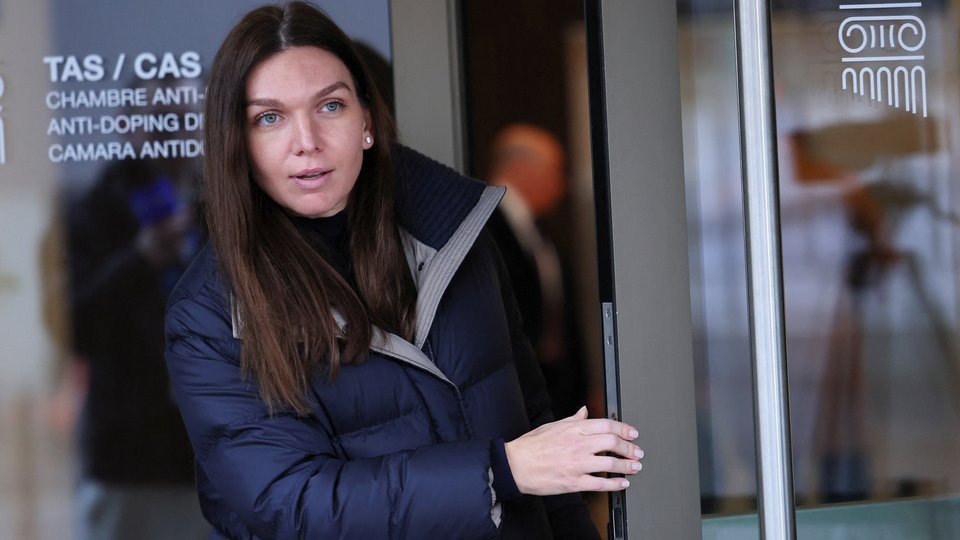 Tenis: Simona Halep a anunțat că nu mai participă la Australian Open