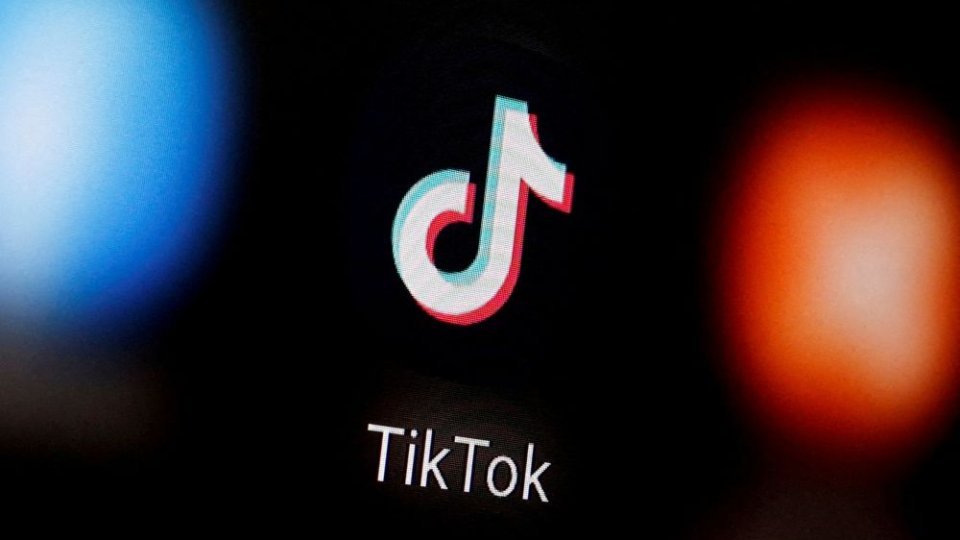 TikTok a negat în Parlamentul European că l-ar fi favorizat pe candidatul Călin Georgescu