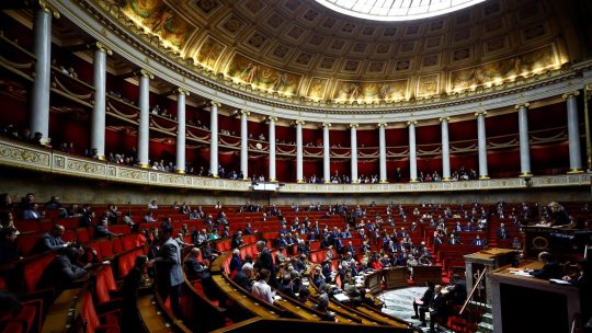 Franța se pregătește pentru demiterea guvernului, prin moțiune de cenzură