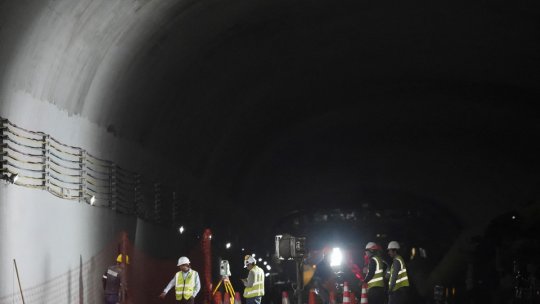 Încep lucrările pentru săparea celor două tuneluri care se vor construi pe linia de cale ferată Braşov-Sighişoara