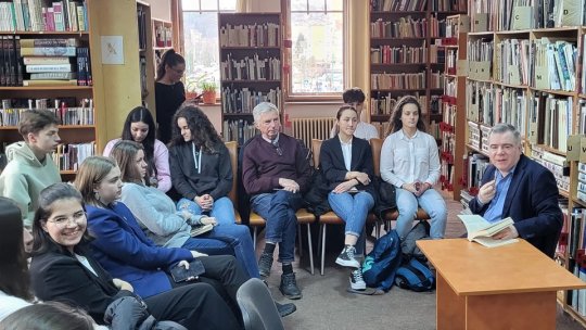 Care sunt domeniile de care sunt interesați cititorii români