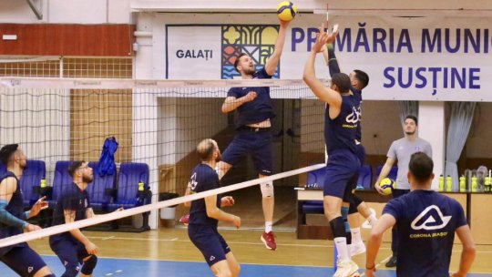 Echipa de volei masculin Corona Brașov a înregistrat a treia înfrângere a sezonului