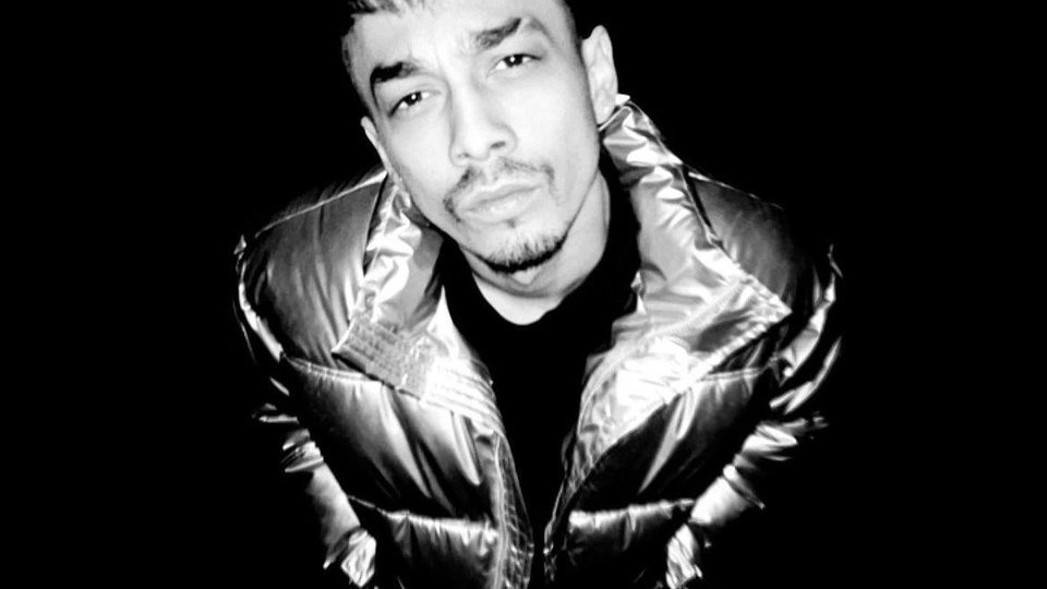 Interviu: JUNO și Eva Timush au lansat piesa "Imuni la bine"