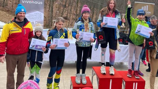 Medalii pentru schiorii de la Corona la Minicupa României de schi alpin