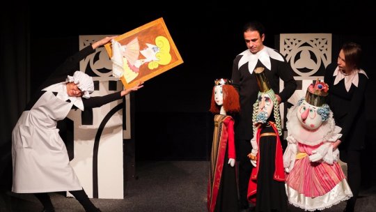 Viața de actor din spatele păpușilor