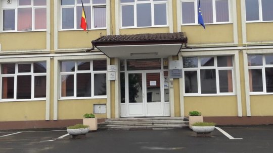 75 de profesori pensionari din județ vor rămâne titulari la catedră și în anul școlar 2024-2025