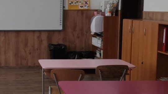 340 de elevi au lipsit de la proba de matematică, a doua de la simularea Evaluării Naționale