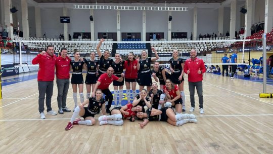 În Divizia A 1 de volei feminin, s-a disputat o partidă restantă