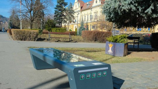 Mobilier urban inteligent, la Brașov