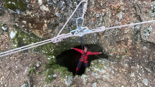 Acțiunea Salvaspeo Brașov în avenul Groapa de Aur din Masivul Postăvaru