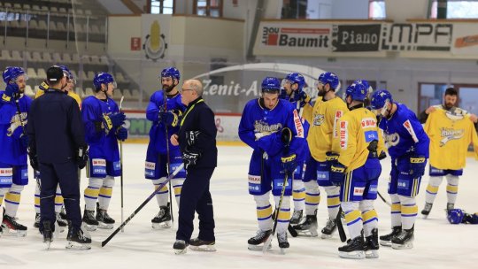 Corona, două meciuri la Miskolc