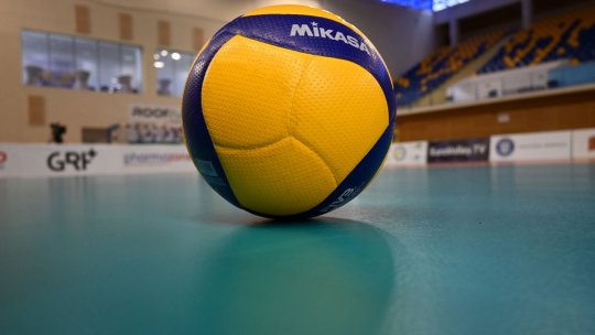 Corona Brașov, depășită în clasament de Arcada Galați