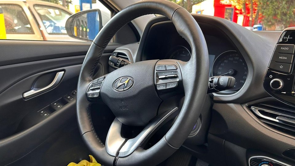 Reguli noi la examenul pentru obținerea permisului auto