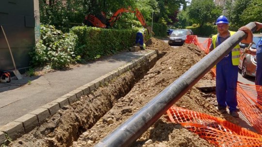 Lucrări de reabilitare a rețelei de apă, în cartierul Astra