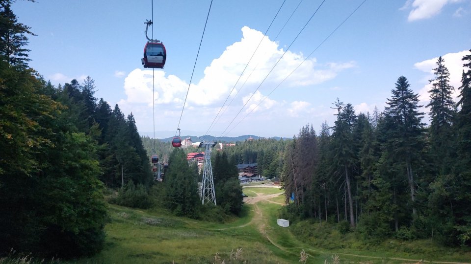 Oferte early booking pentru petrecerea Paștelui la munte