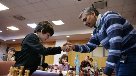 Tânărul șahist brașovean Vladimir Sofronie are nevoie de ajutorul nostru