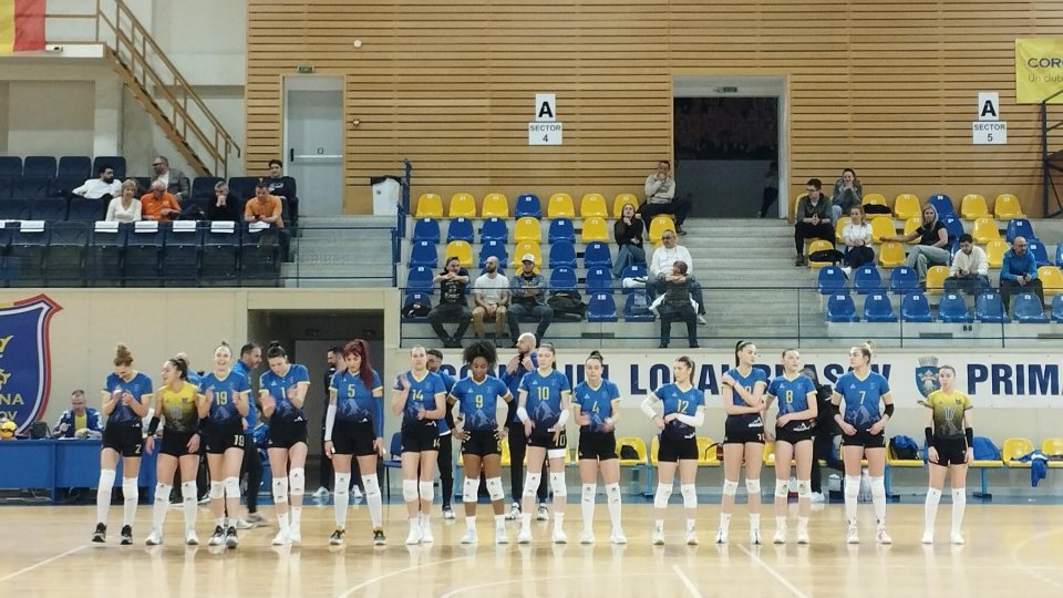 Echipa feminină de volei Corona Brașov a fost învinsă