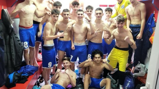 Echipele de U16 și U17 ale celor de la Kids Tâmpa Brașov, în sferturile de finală ale Cupei Elitelor la fotbal