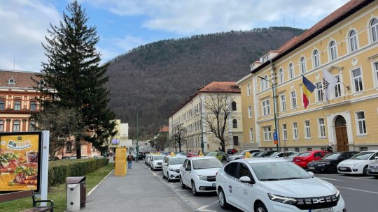 Peste 90% din taxiurile de la Brașov sunt Euro 6, hibride sau electrice