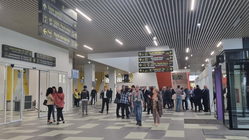 Campanie pentru prevenirea consumului de droguri, la Aeroportul Internațional Brașov-Ghimbav