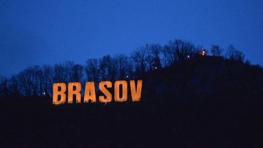 Literele de pe Tâmpa vor fi albastre în această seară