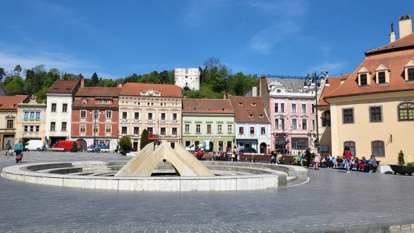 Se deschide Târgul de Paște din Brașov
