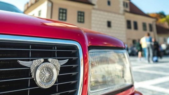 „Retroparada primăverii”, în Piața Sfatului