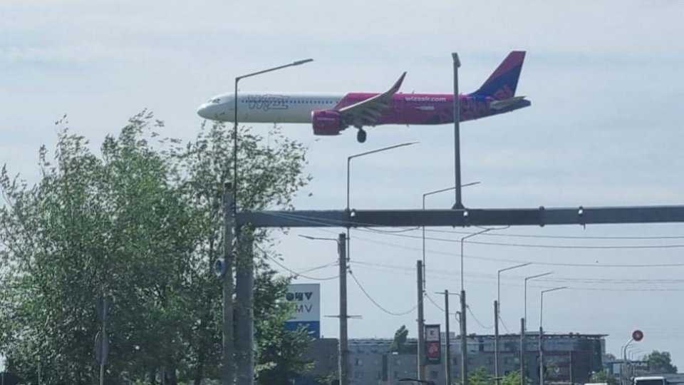 Vor ajunge cu 5 ore întârziere la Dortmund, cu un zbor de pe Aeroportul din Brașov