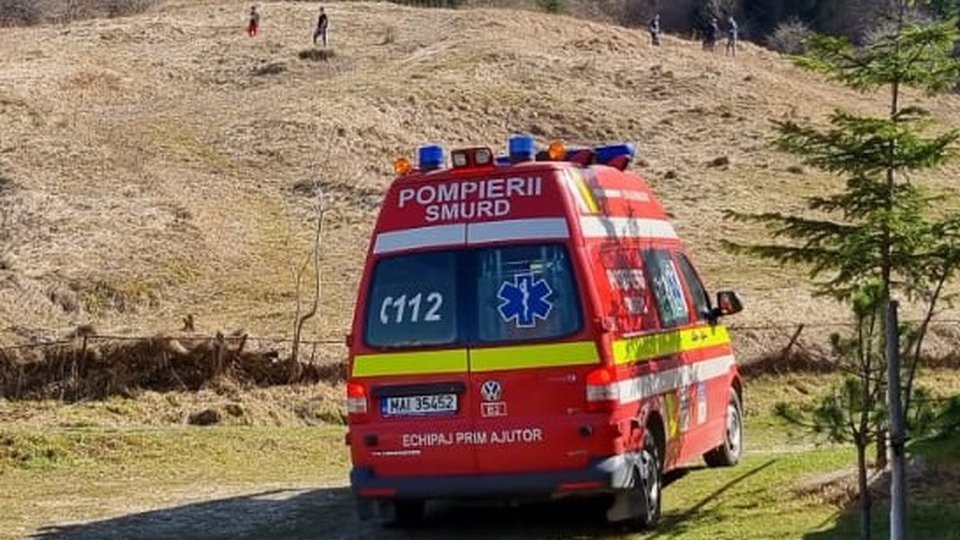 Persoană înecată în râul Olt, în stop cardio-respirator