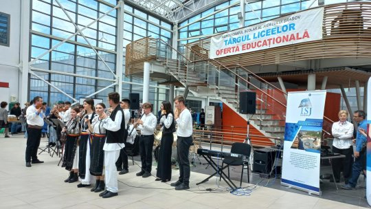 Târgul liceelor a ajuns la majorat