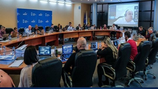 Plângere penală împotriva aleșilor locali ce formează majoritatea în Consiliul Local