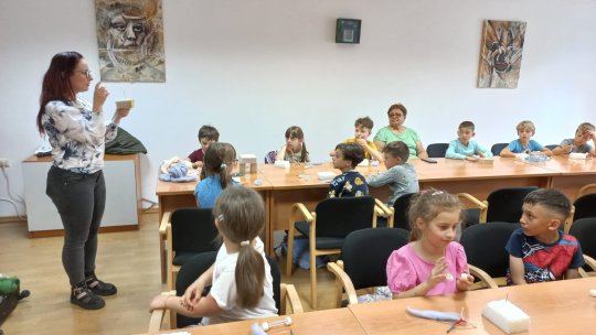 Atelier de împâslit cu acul la Reduta