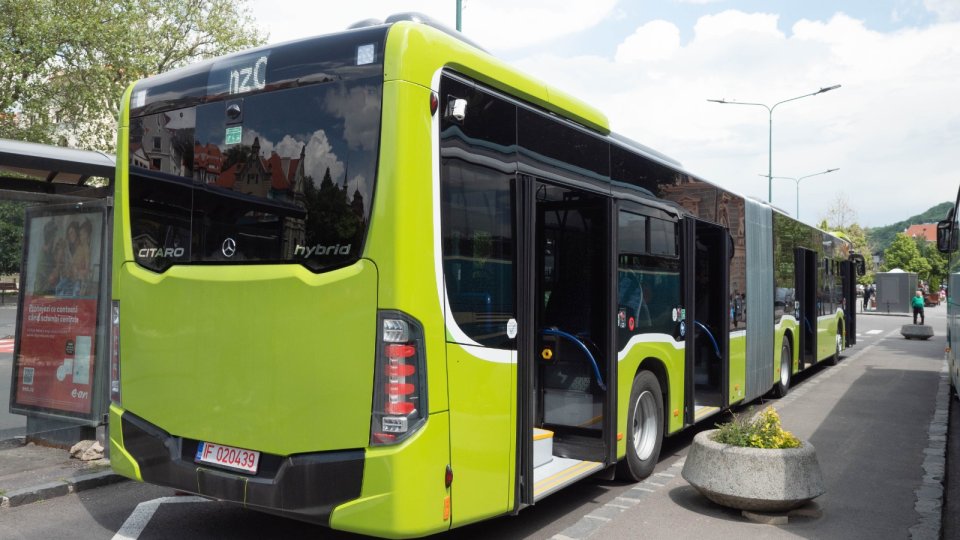 15 noi autobuze hibrid vor circula pe străzile din Brașov