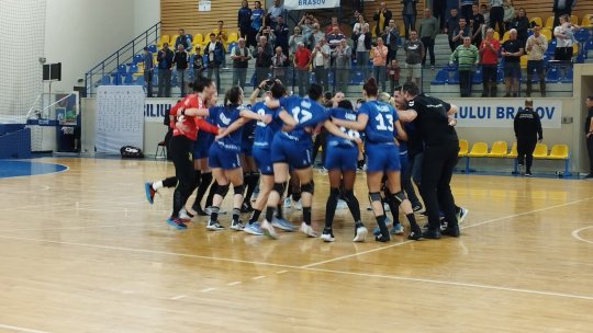 Handbal feminin. Corona Brașov, victorie cu Gloria Bistrița