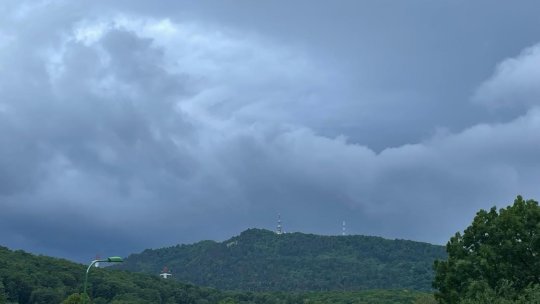 Cod portocaliu de fenomene meteo periculoase, la Brașov