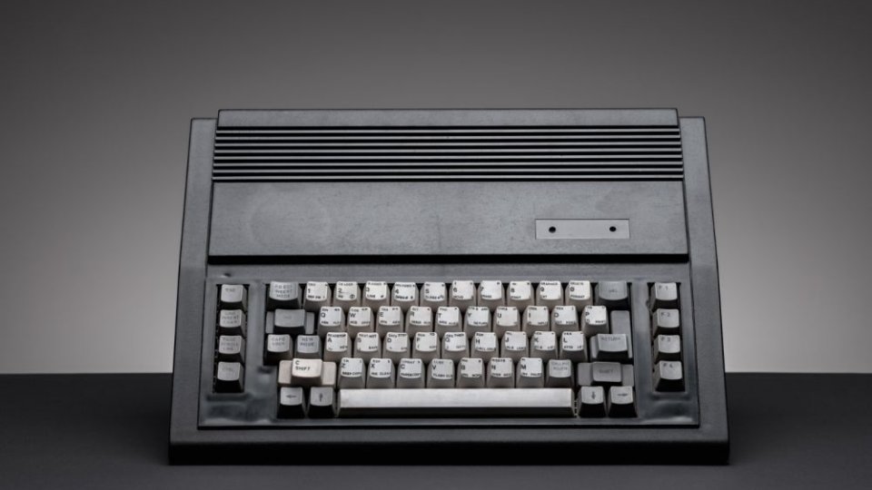 Istoria fascinantă a calculatoarelor retro românești, la Brașov, pe 28 iunie