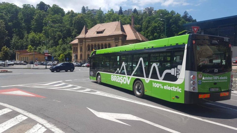 Program special pentru autobuzele RATBv, de Rusalii
