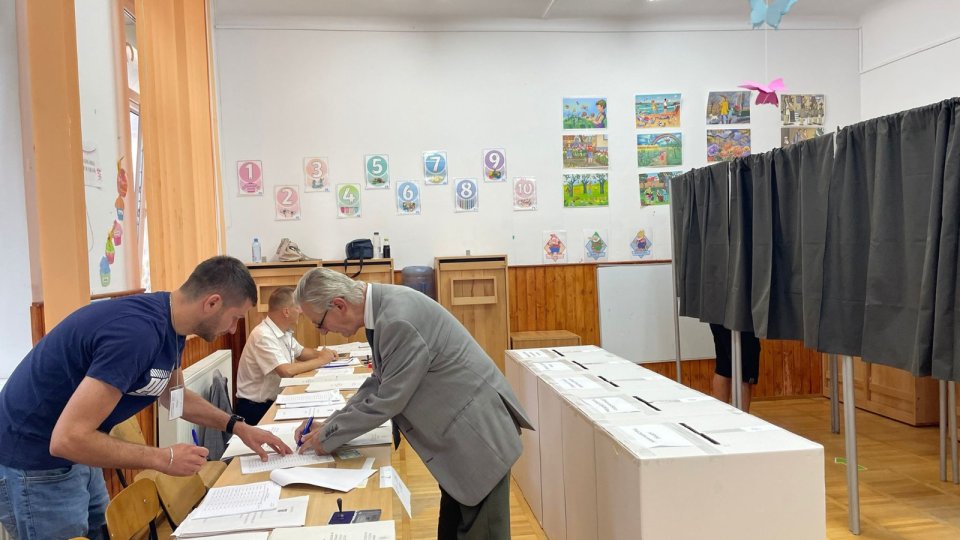 Începe plata indemnizațiilor pentru președinții, locțiitori și membrii secțiilor de votare