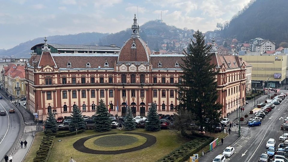 Restricții de circulație în zona Prefecturii