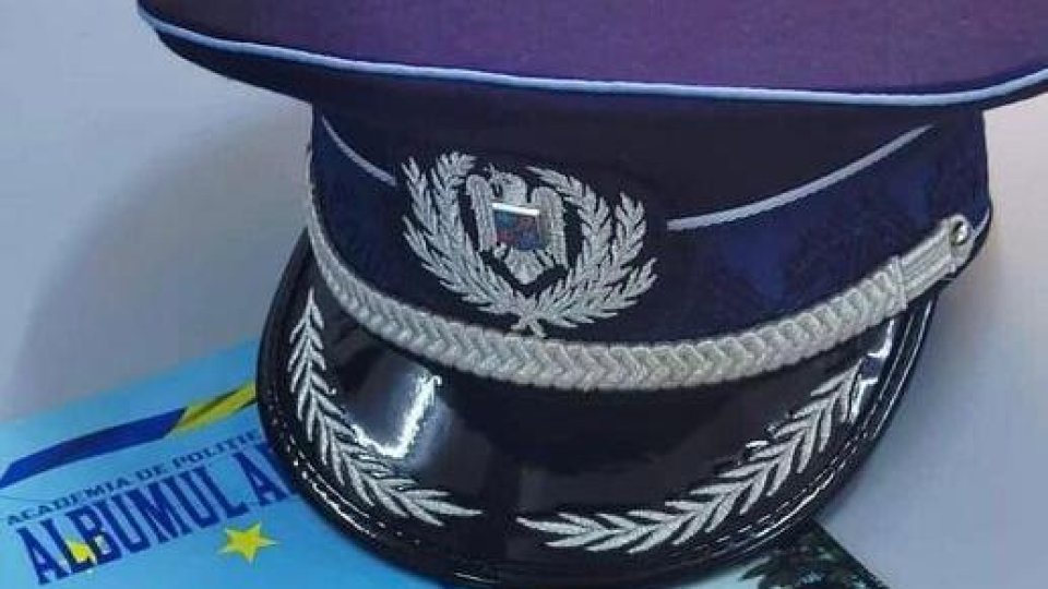 Academia de Poliţie a scos la concurs 880 de locuri de ofițeri