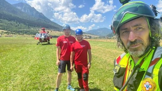 Intervenție spectaculoasă a salvamontiștilor din Zărnești