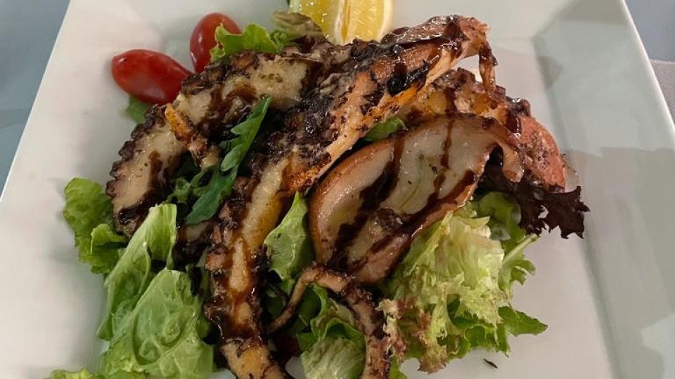 Cum să mâncăm sănătos atunci când mergem la all inclusive