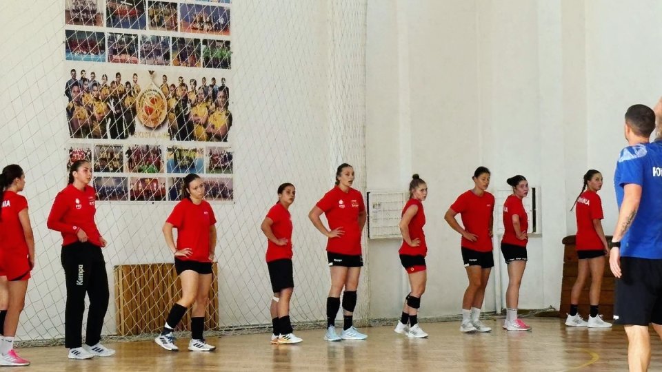 Handbal feminin: Trei jucătoare de la Corona Brașov, în lotul lărgit al Naționalei U18 pentru Campionatul Mondial din China