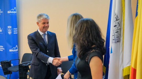 Primarul ales și consilierii locali au primit certificatele doveditoare